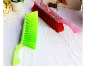 時尚圓點衣帽刷 家居清潔的貼心伴侶，加厚35CM款體驗評測